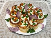 Волованы с сыром и грибами